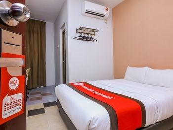 Oyo 1230 Zen Zeng Budget Hotel